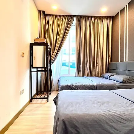 Grand Suite @ The Wave Residence-Cozy 2-Br Retreat: Ac, Street Views & Games Malacca Exterior photo