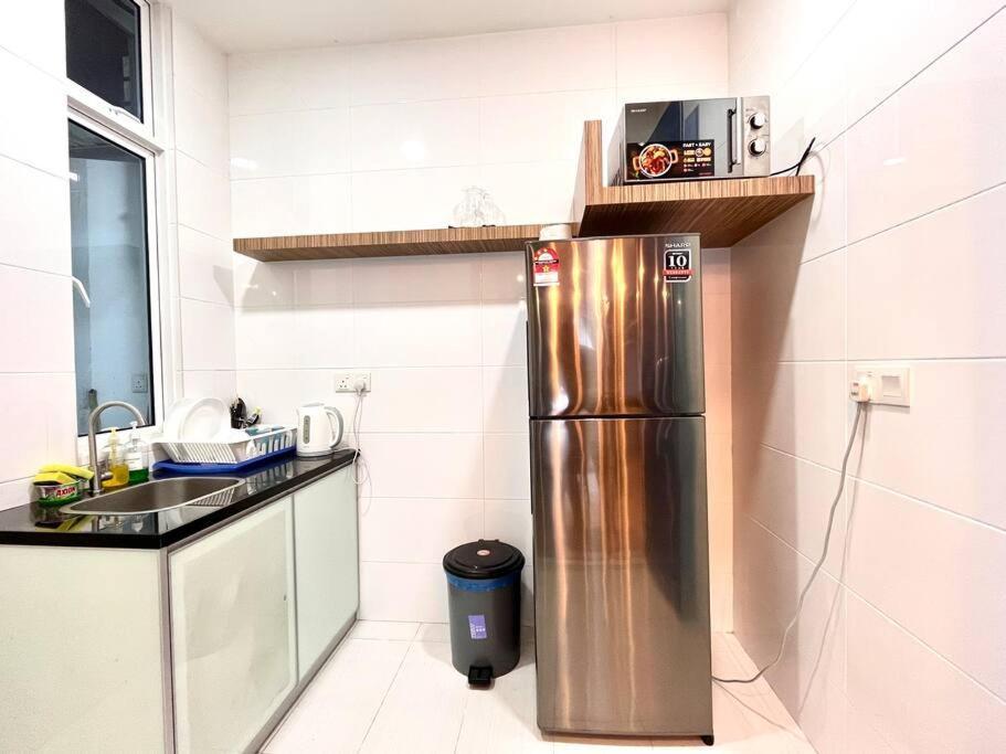 Grand @ The Wave Residence-cozy 2-br Retreat: Ac, Street Views & Games Apartment Malacca
