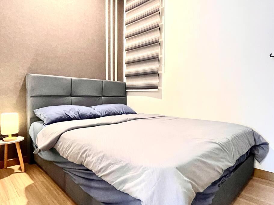 Grand @ The Wave Residence-cozy 2-br Retreat: Ac, Street Views & Games Apartment Malacca